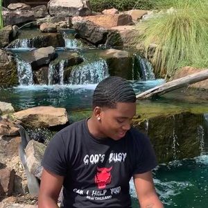 Meet your Posher, Donte